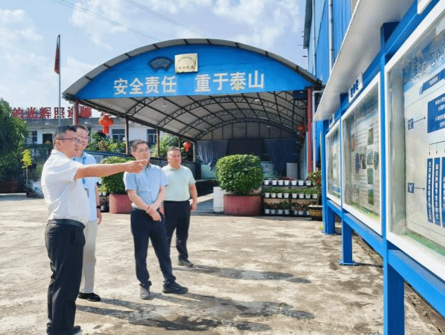 省市搬迁安置办公室调研组深入我县库区和安置区开展工作调研