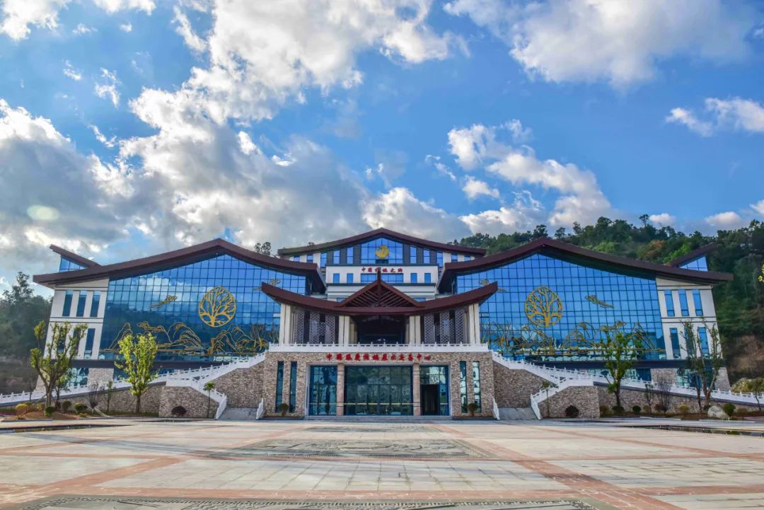 特色优势园区推介丨云南凤庆产业园区：聚焦核桃全产业链发展，打造特色优势“园中园”