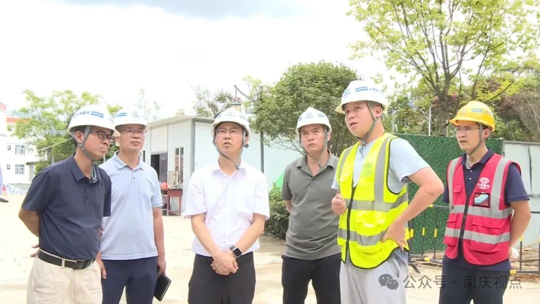 谭波调研教育项目建设工作